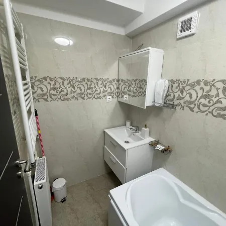 Arkadia 2 Bedroom *