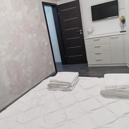 Arkadia 2 Bedroom 公寓 布加勒斯特