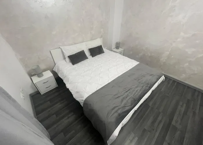 Arkadia 2 Bedroom Bucharest
