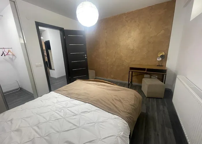 Arkadia 2 Bedroom Apartment Bucharest