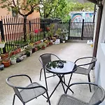 Arkadia 2 Bedroom