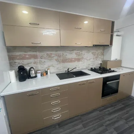 Arkadia 2 Bedroom Apartment Bucharest