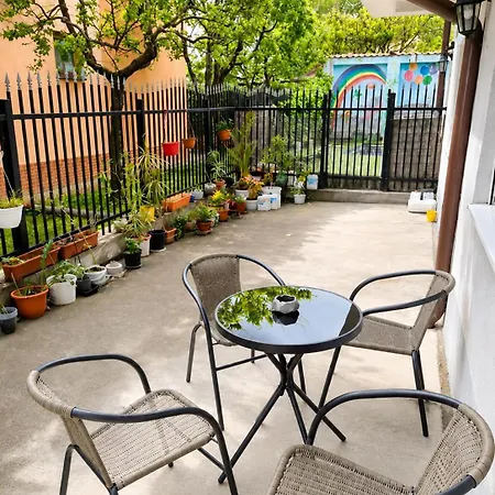 Arkadia 2 Bedroom