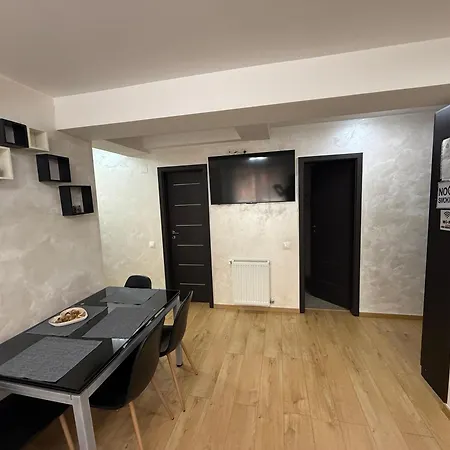 Arkadia 2 Bedroom *