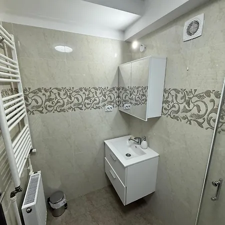 Arkadia 2 Bedroom
