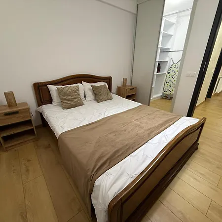 Arkadia 2 Bedroom Apartment *