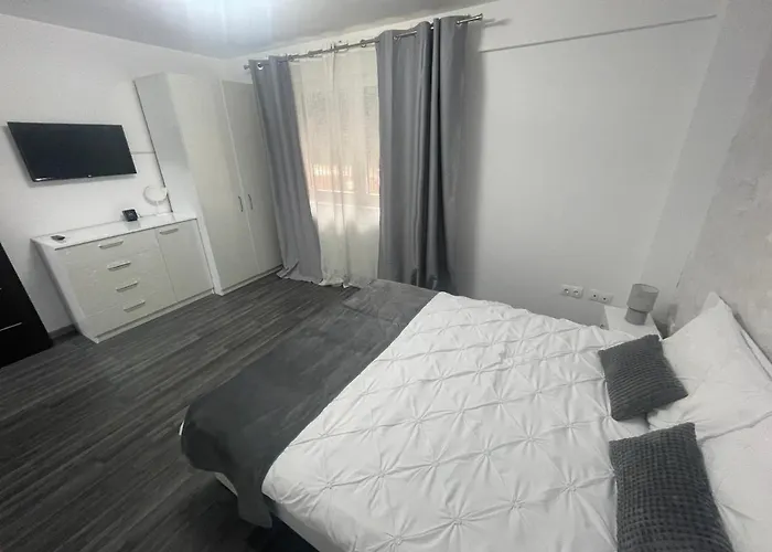 Arkadia 2 Bedroom