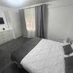 Arkadia 2 Bedroom