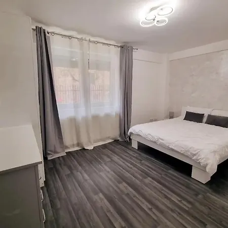 Arkadia 2 Bedroom Bukarest