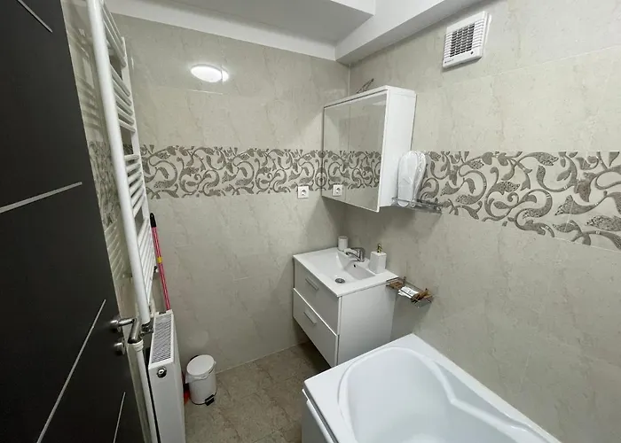 Arkadia 2 Bedroom *
